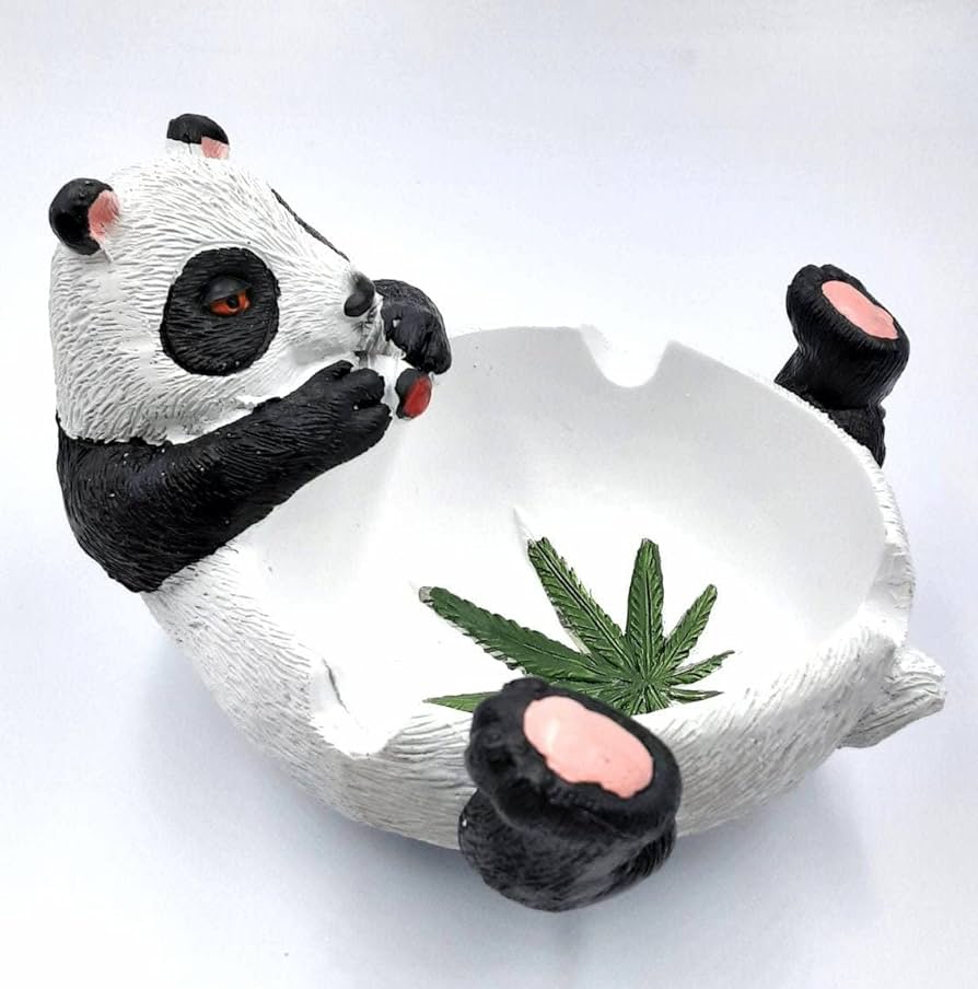 TRA 003252 PANDA ASHTRAY